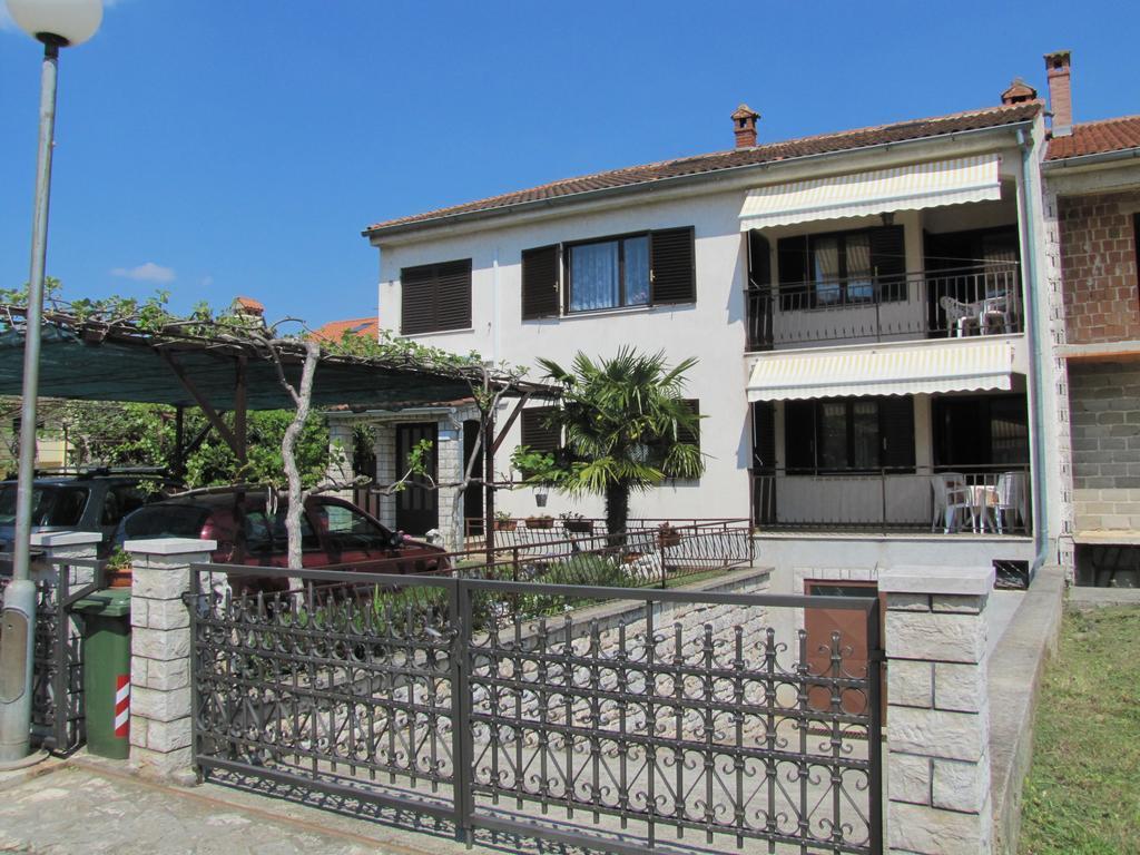 Apartments Rozela Rovinj Exteriör bild
