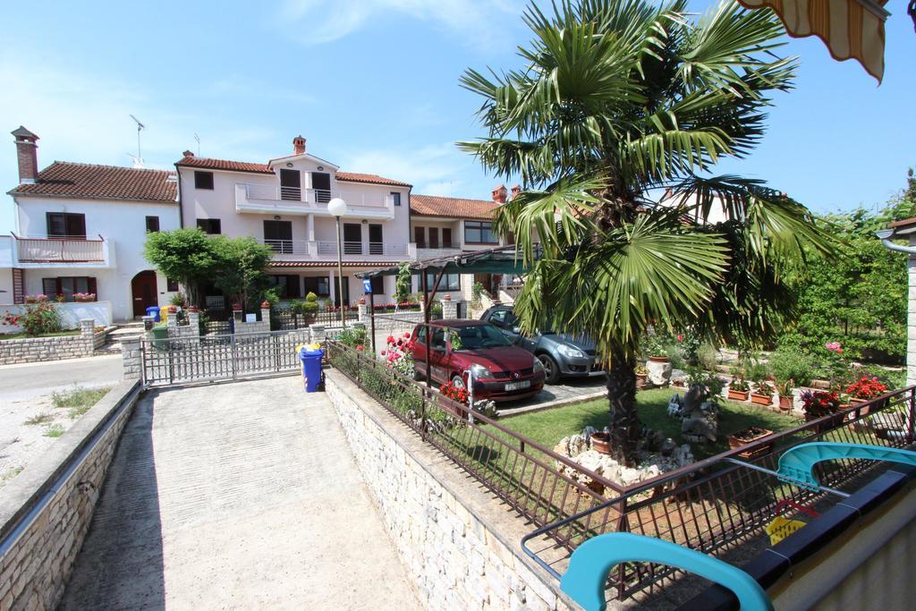 Apartments Rozela Rovinj Exteriör bild